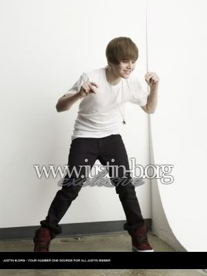 Justin Bieber Pictures, Images and Photos