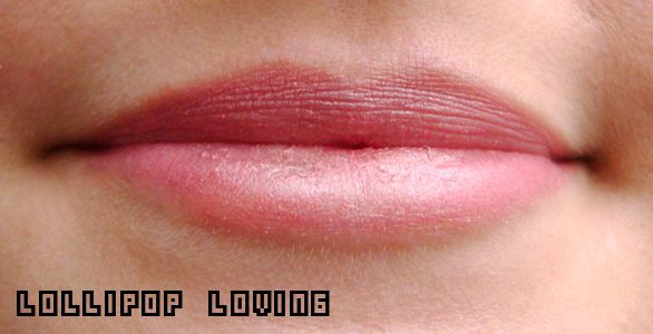 lolipoplovingonlips.jpg