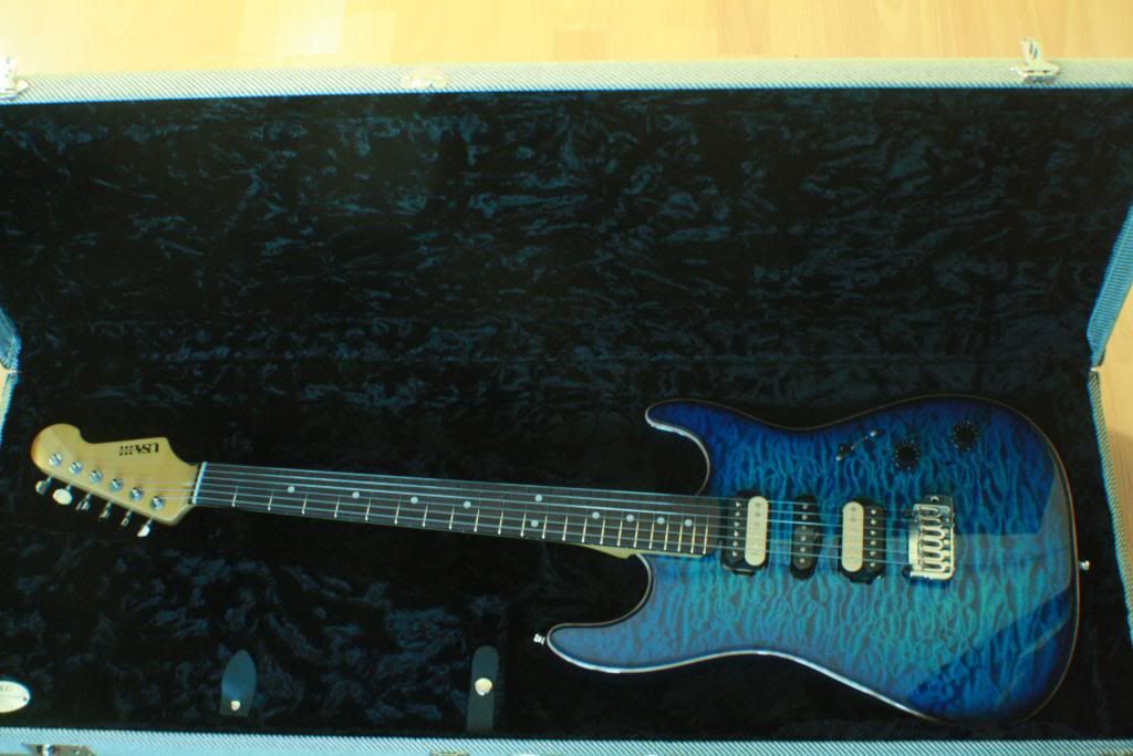 warmoth aquamarine dye