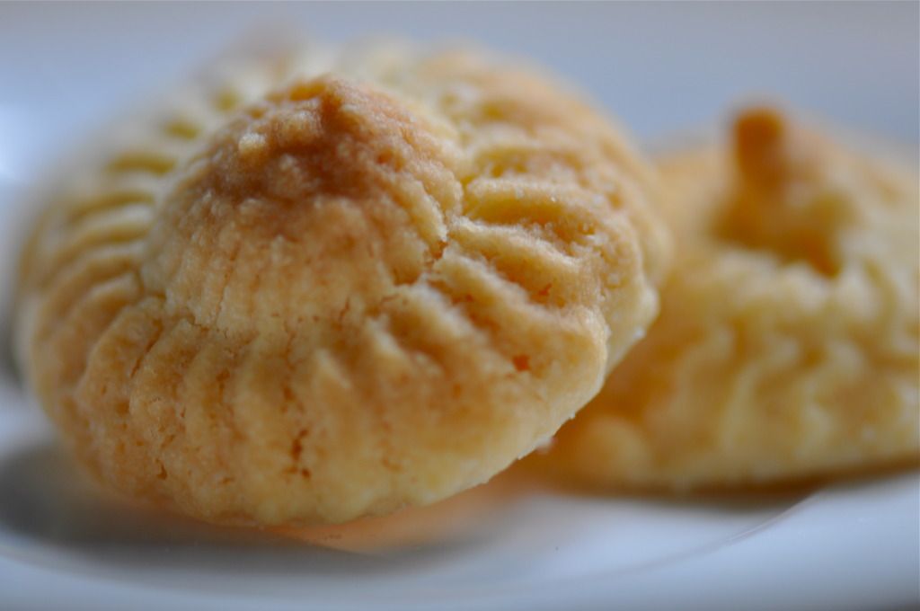 Delicate piped shortbread cookies Food is my happy place