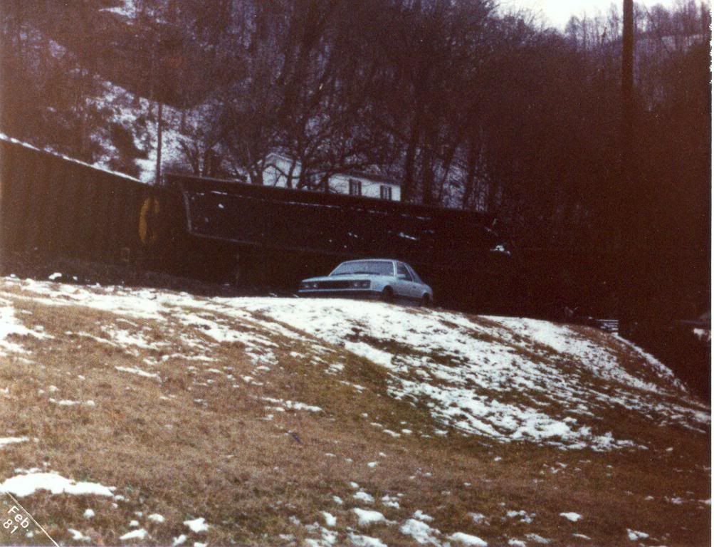 derailed at Kanawha Falls. 2011