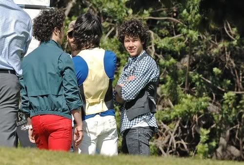 jonas-brothers-jimmy-kimmel-23.jpg jonas brothers photo shoot image by ojd001