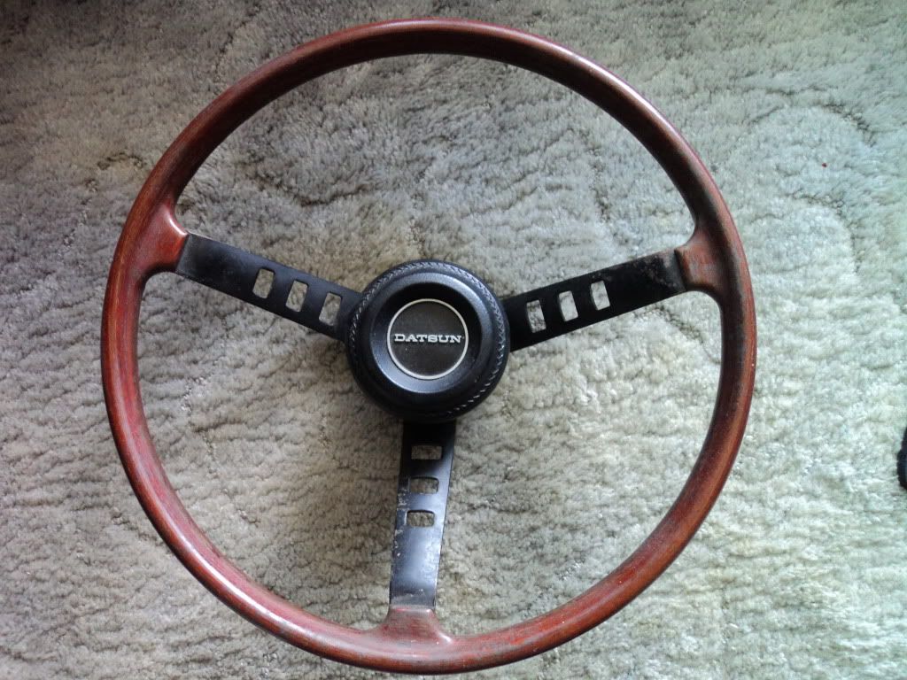 Datsun 240K steering wheel