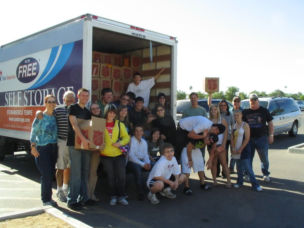 http://i306.photobucket.com/albums/nn280/BethanyEnews/ThanksgivingCelebration079.jpg