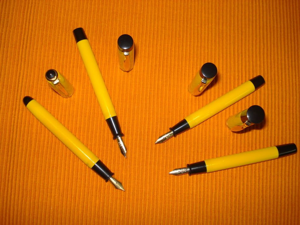 Pictures Of White Or Yellow Fountain Pens Pictures & Pen Photography
