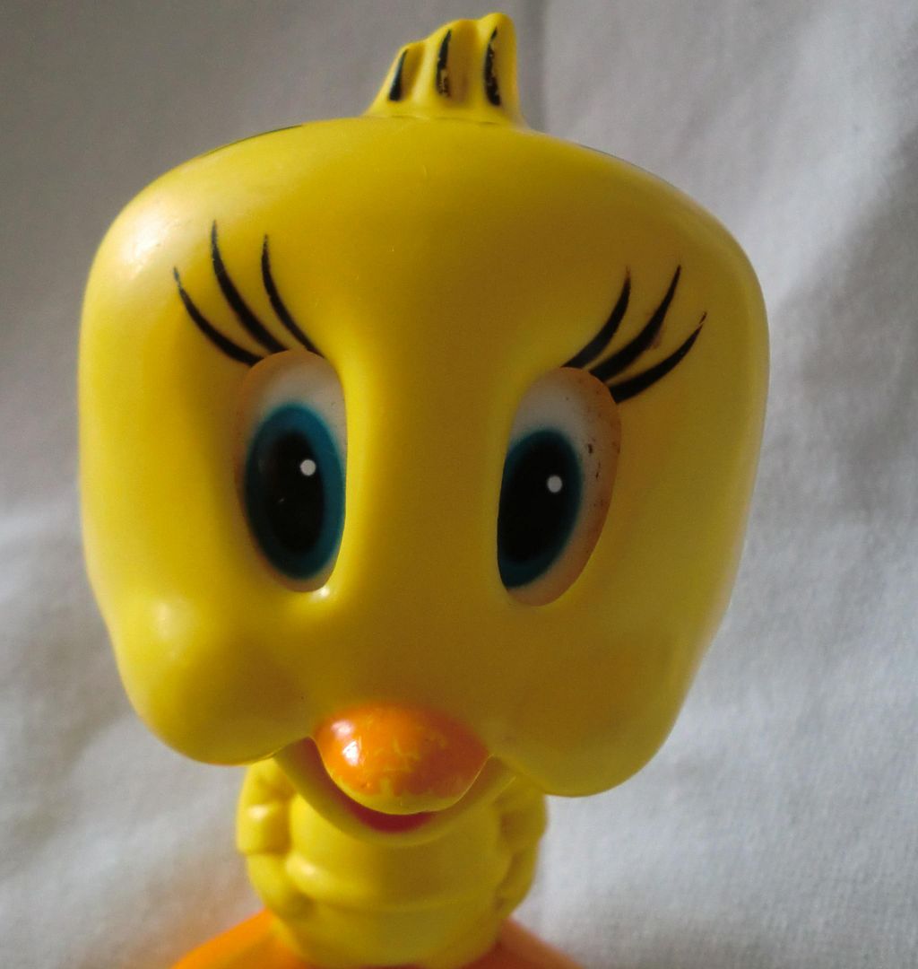 VINTAGE 1976 TWEETY BIRD TALKS TALKER MATTEL CHATTER 6  