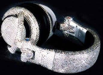 http://i306.photobucket.com/albums/nn273/radiomom/blog%20items/crystal_headphones.jpg